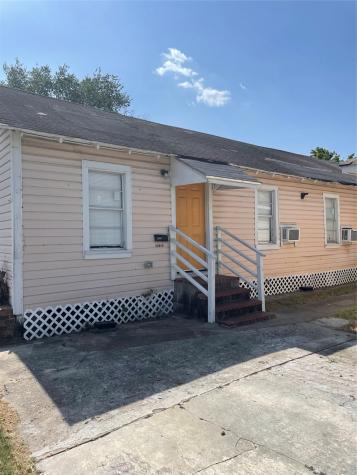 4201 Chapman Street Houston TX 77009