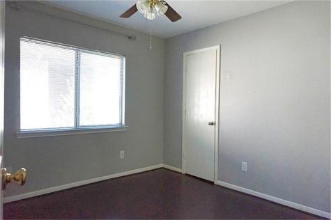 10311 Mills Pass Drive Houston TX 77070