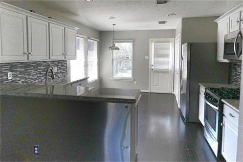 10311 Mills Pass Drive Houston TX 77070