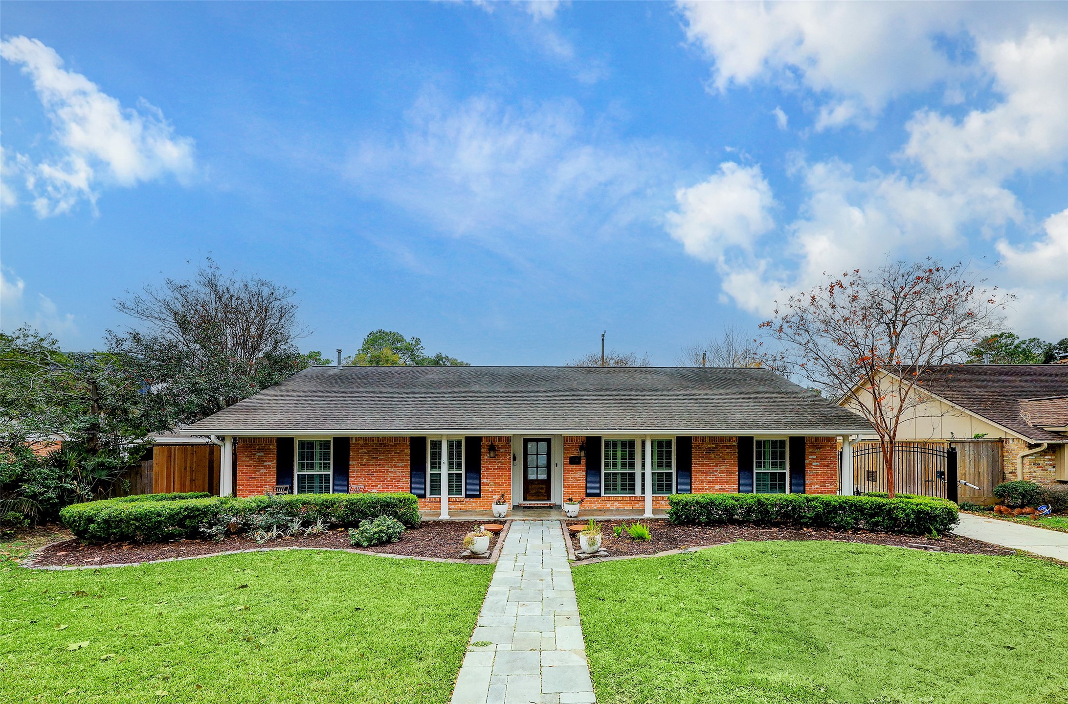 10623 Del Monte Drive Houston TX 77042
