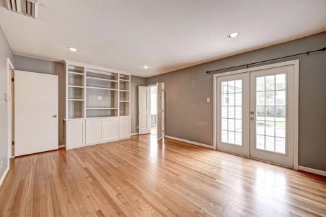 10623 Del Monte Drive Houston TX 77042