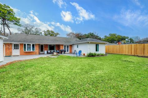10623 Del Monte Drive Houston TX 77042