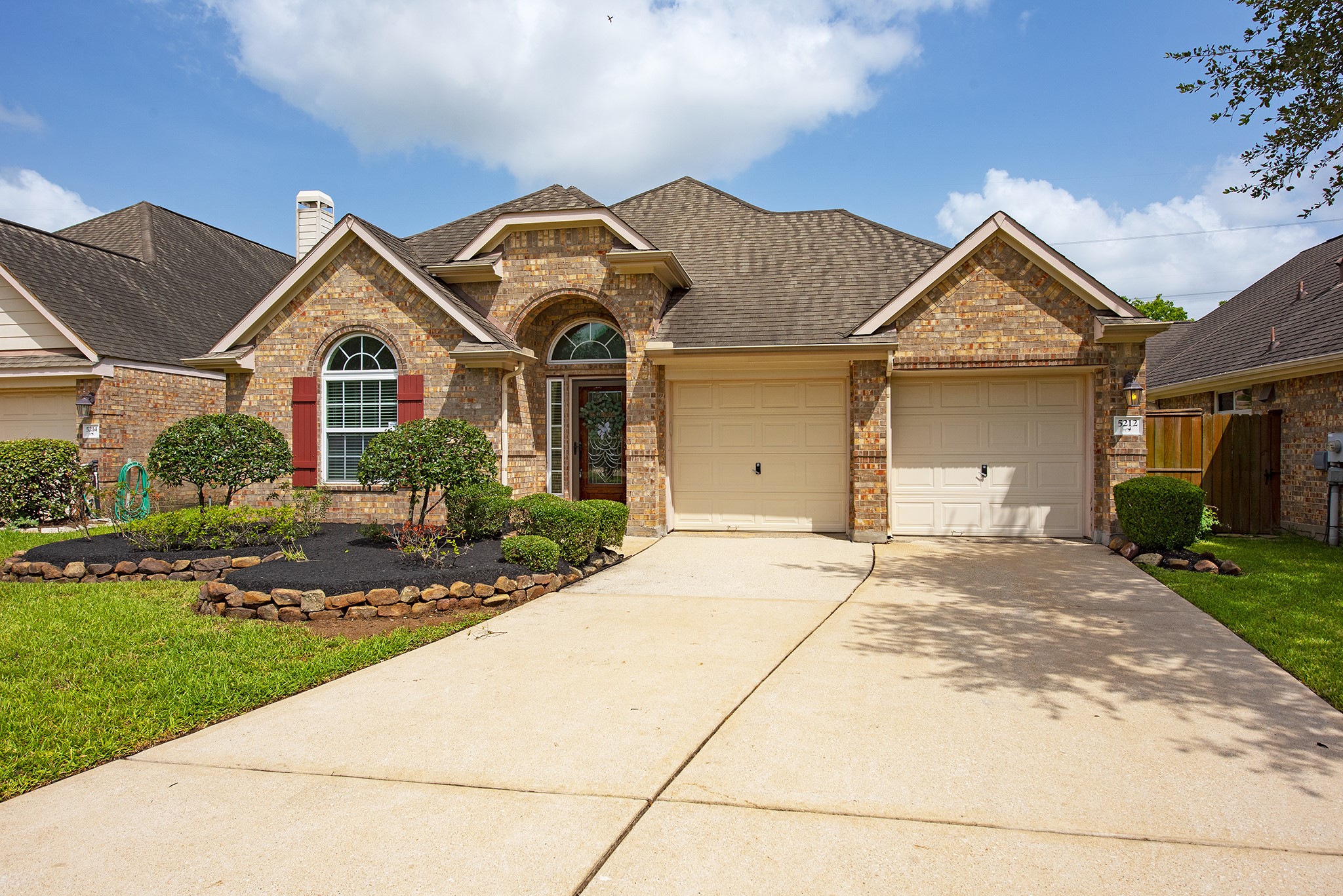 5212 Cottonwood Creek Lane League City TX 77573