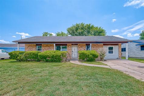 5834 Hirondel Street Houston TX 77033