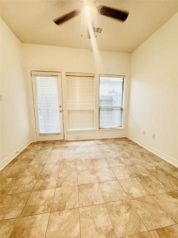 3846 Center Street Houston TX 77007