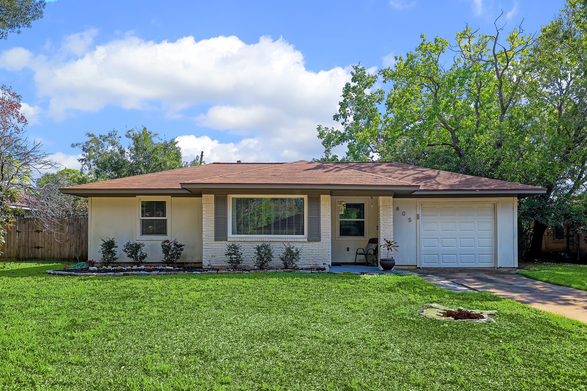 5805 Jackwood Street Houston TX 77074