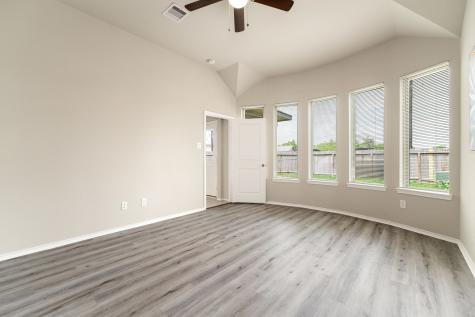 5014 Aspen Orchard Drive Houston TX 77066