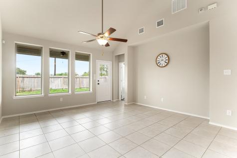 5014 Aspen Orchard Drive Houston TX 77066