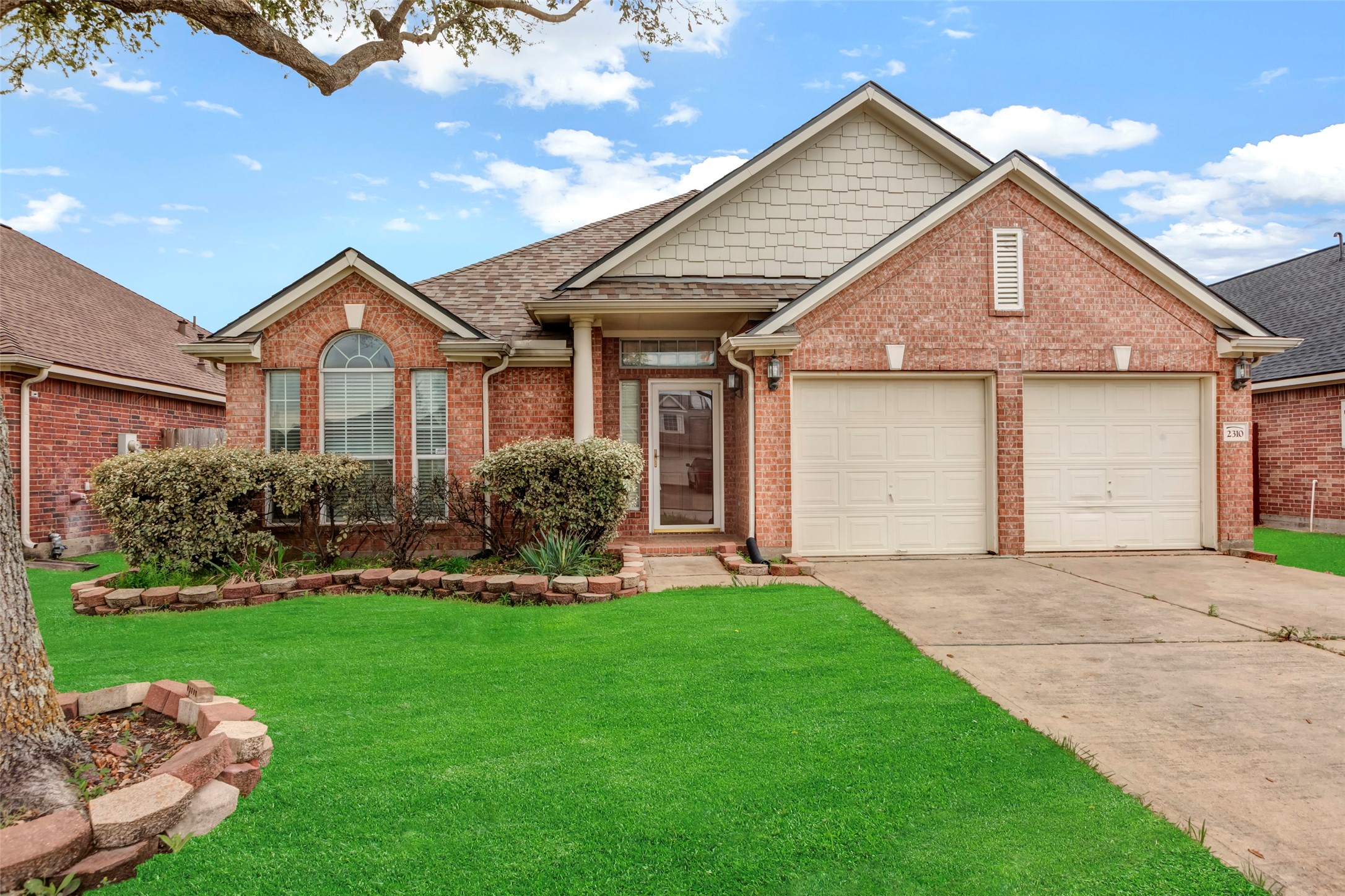 2310 Oxford Point Lane Houston TX 77014
