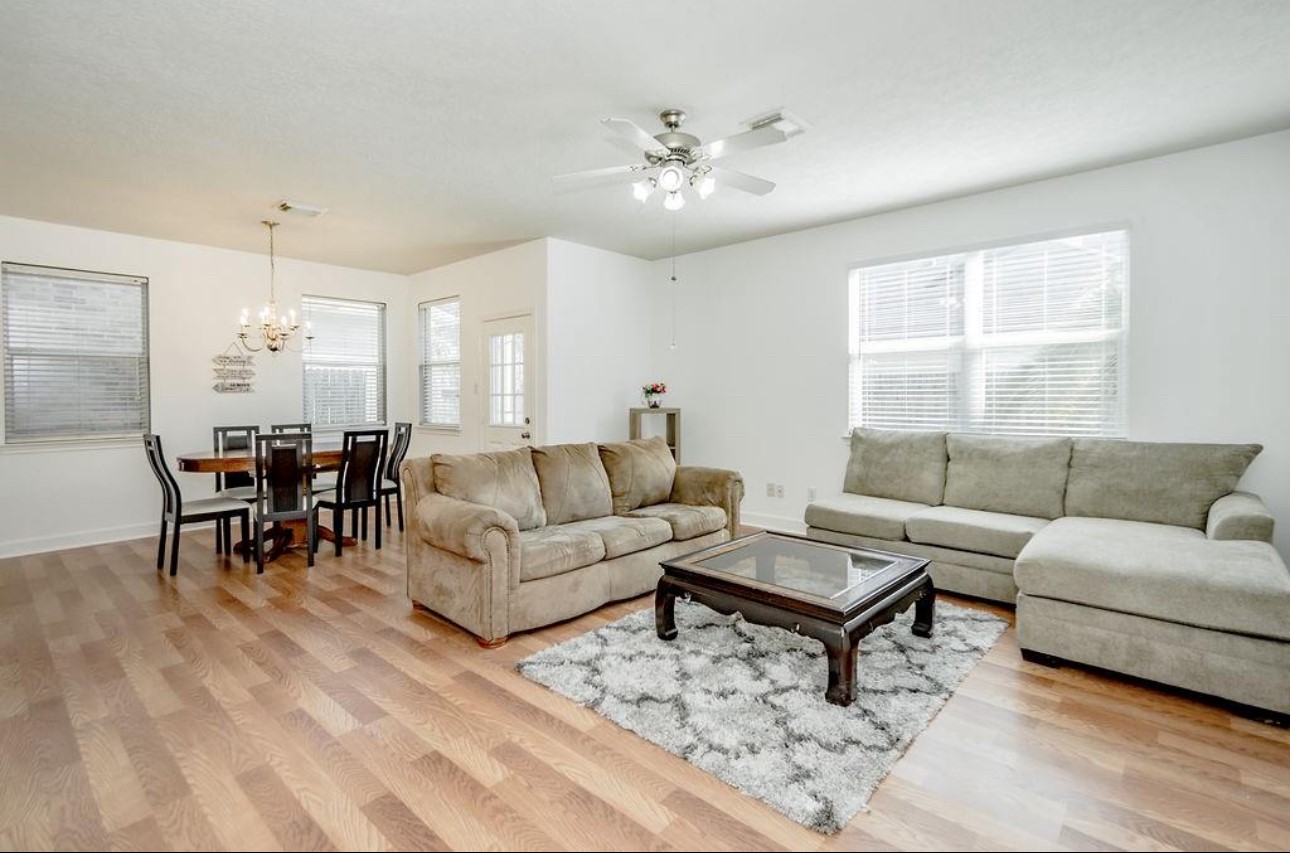 12214 N Palm Lake Drive Houston TX 77034