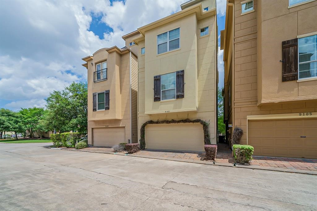 9103 Harbor Hills Drive Houston TX 77054