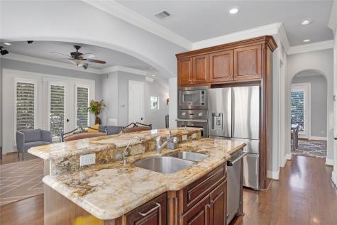 1602 Fowler Street Houston TX 77007