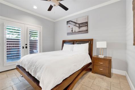 1602 Fowler Street Houston TX 77007