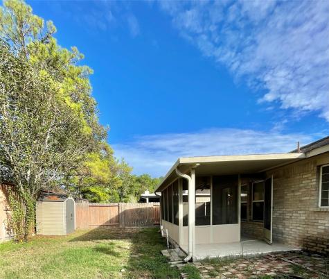 9314 Alzaada Lane Houston TX 77070