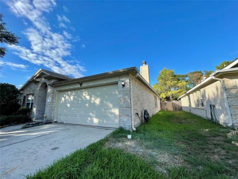 9314 Alzaada Lane Houston TX 77070