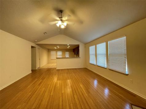 9314 Alzaada Lane Houston TX 77070