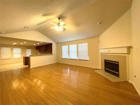 9314 Alzaada Lane Houston TX 77070