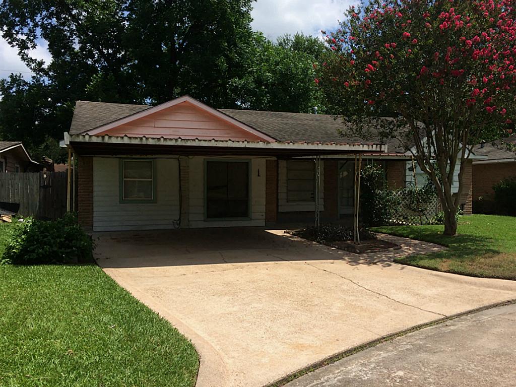5519 Mendota Lane Houston TX 77032