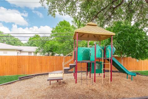 1212 Hampshire Lane 124-2 Richardson TX 75080