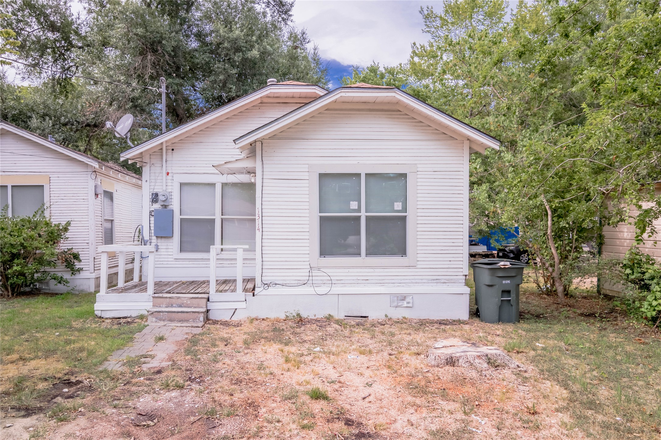 1314 16th Street Huntsville TX 77340