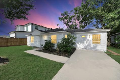1511 Story Street Houston TX 77055