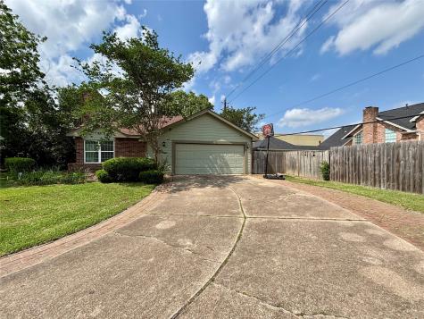 12702 Meadway Court Houston TX 77082