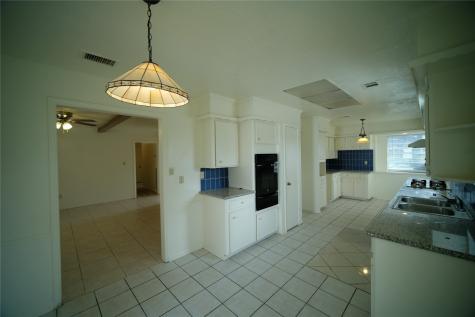 12618 Bexley Drive Houston TX 77099