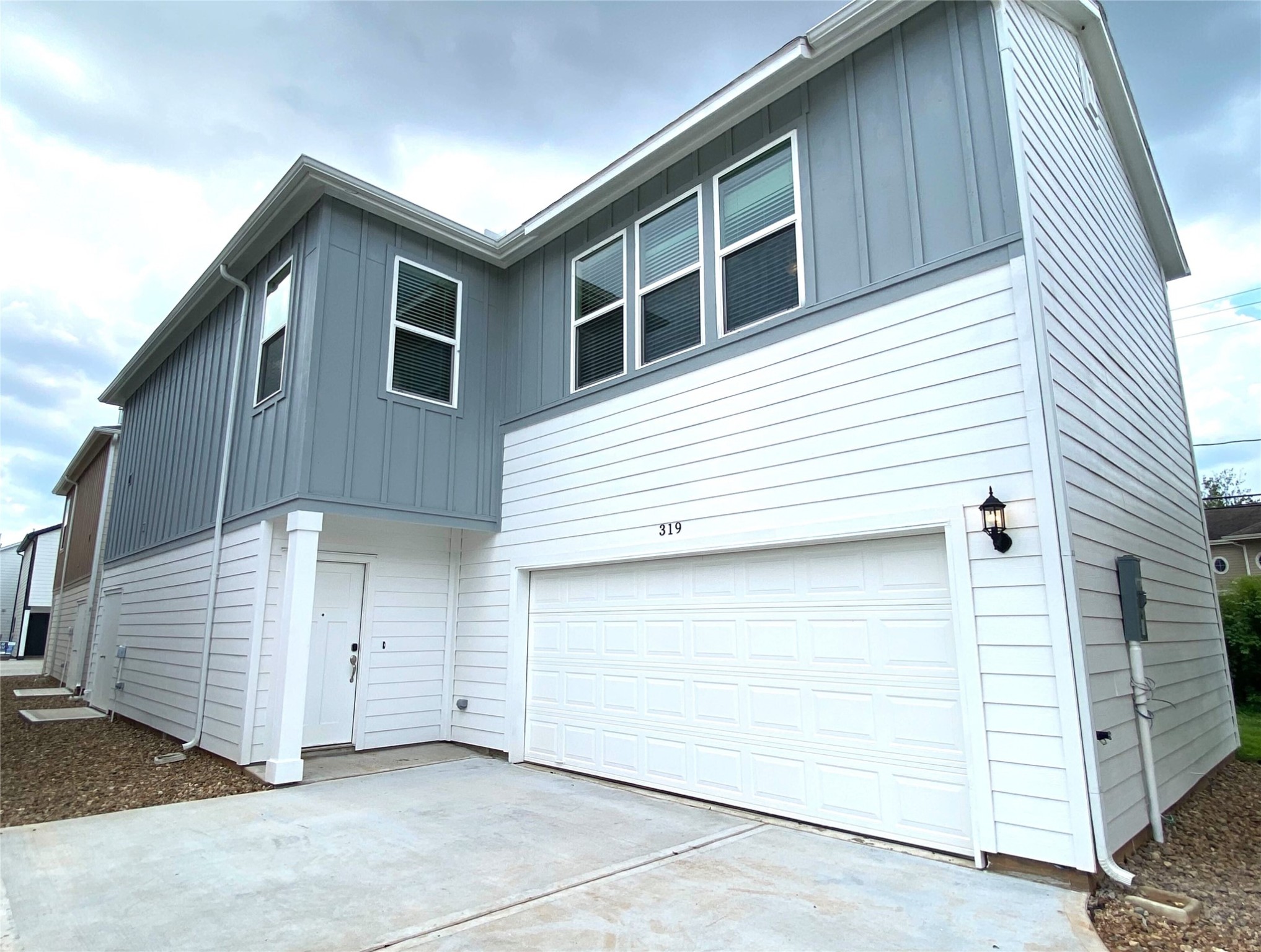 319 Huisache Street Lake Jackson TX 77566