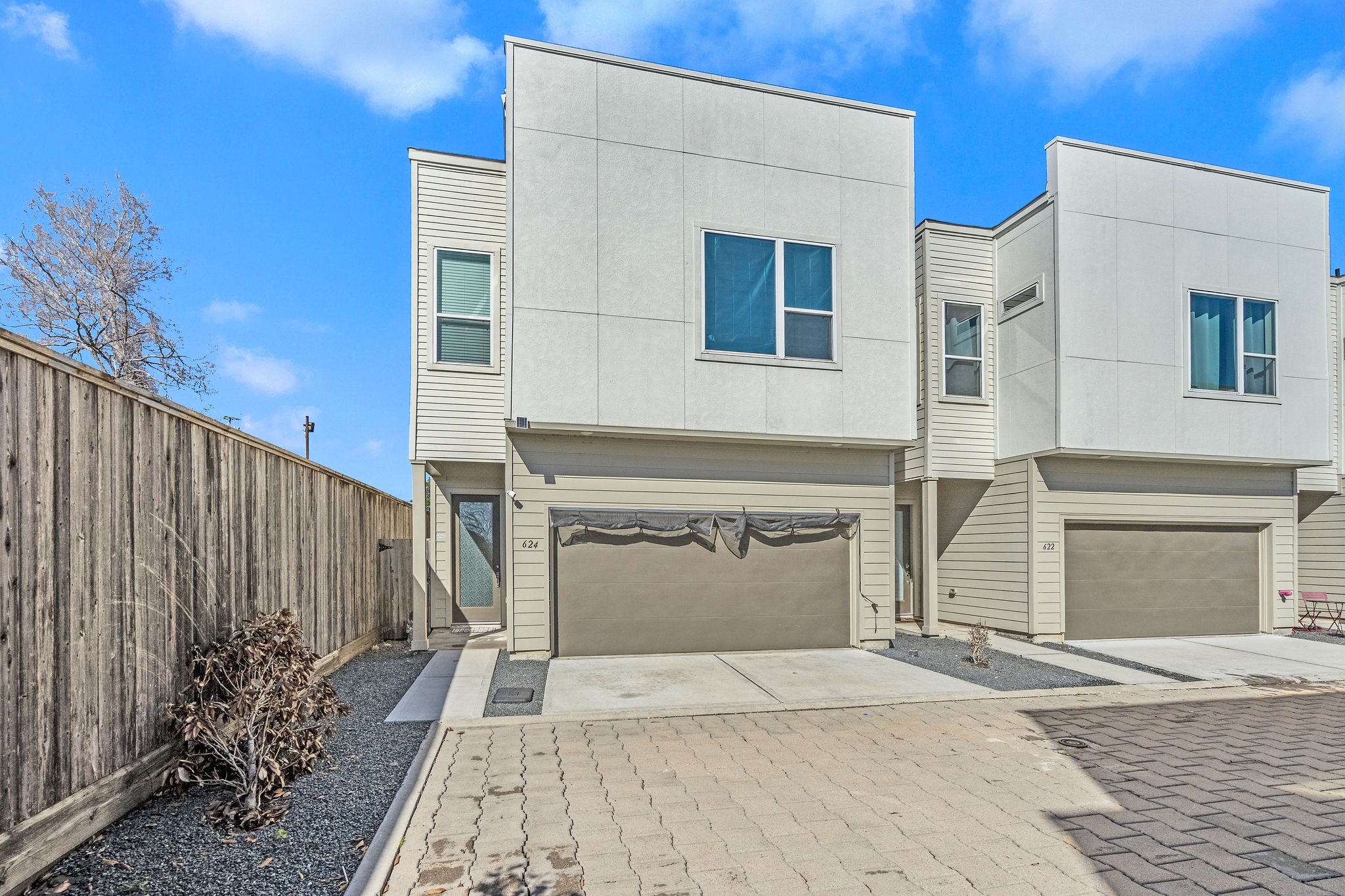 624 Thornton Oaks Lane Houston TX 77018