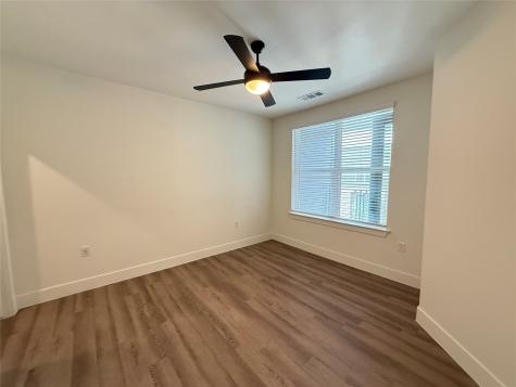 2520 Washington Avenue B4-463 Houston TX 77007