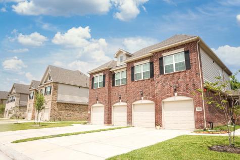 7479 Thunder Street Pearland TX 77584