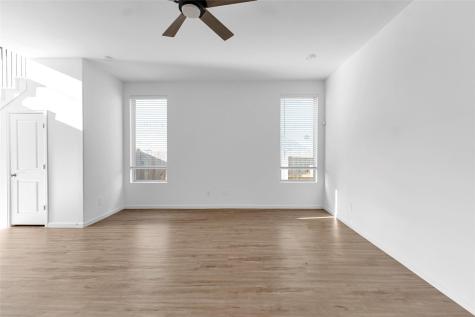 1426 Northwood Bluff Lane Pinehurst TX 77362