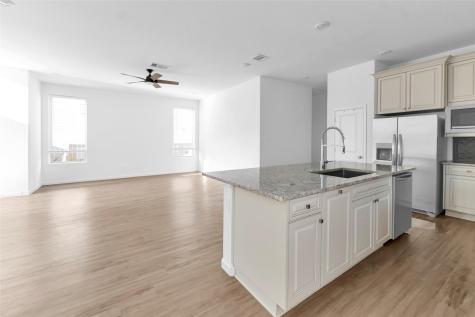 1426 Northwood Bluff Lane Pinehurst TX 77362