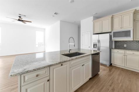 1426 Northwood Bluff Lane Pinehurst TX 77362