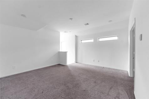 1426 Northwood Bluff Lane Pinehurst TX 77362
