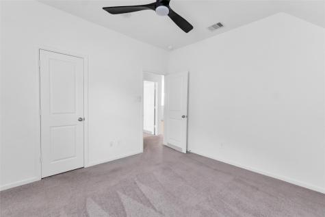 1426 Northwood Bluff Lane Pinehurst TX 77362