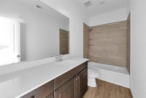 1426 Northwood Bluff Lane Pinehurst TX 77362
