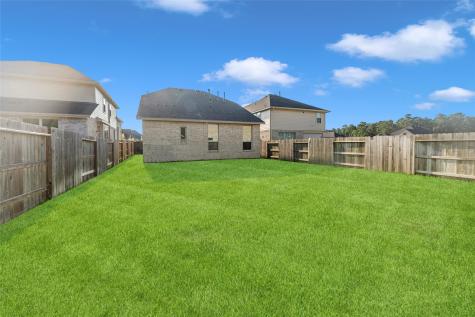 1426 Northwood Bluff Lane Pinehurst TX 77362