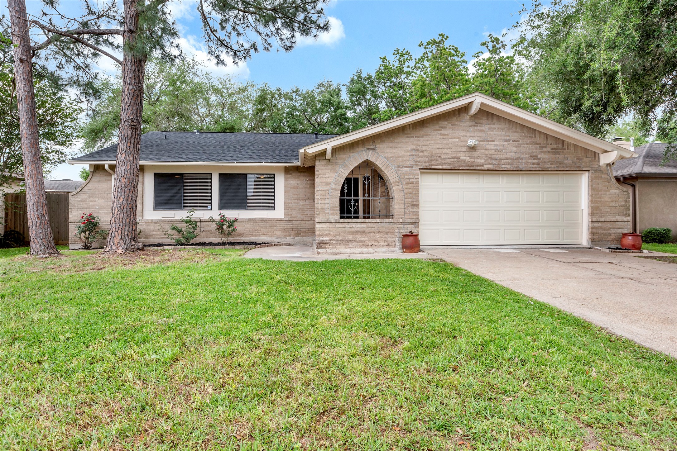 10618 Sageberry Drive Houston TX 77089