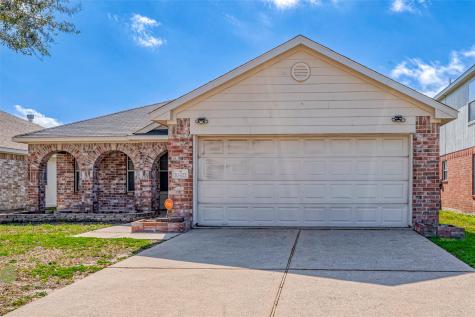 10427 Hamlet Vale Court Houston TX 77070
