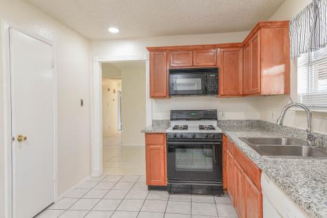 10927 Spanish Grant Drive Sugar Land TX 77498