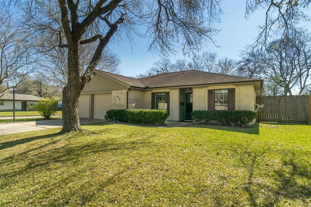934 Beachcomber Lane Houston TX 77062