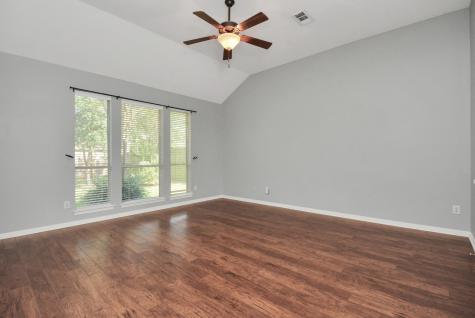 2204 Lakewind Lane League City TX 77573