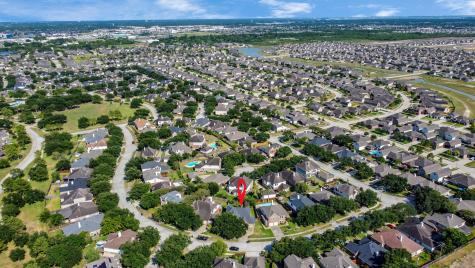 2204 Lakewind Lane League City TX 77573