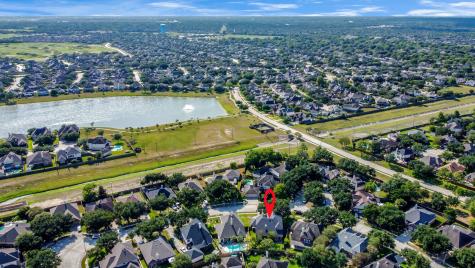 2204 Lakewind Lane League City TX 77573