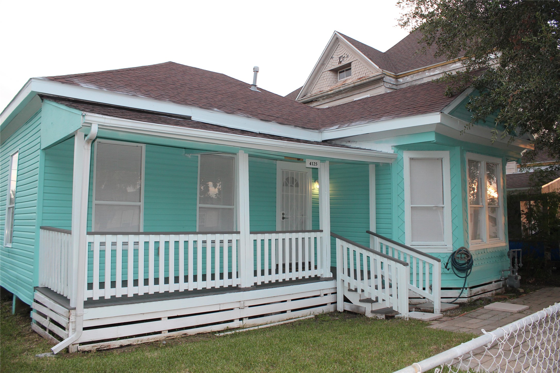 4125 Avenue M Galveston TX 77550