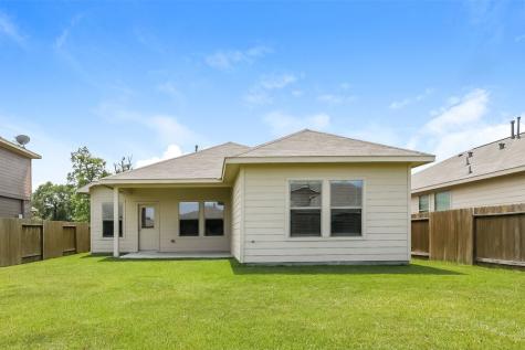 3789 Waukegan Road Conroe TX 77306