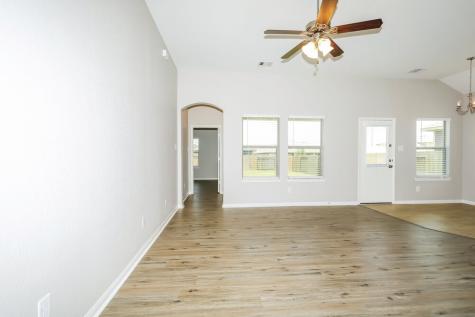 3789 Waukegan Road Conroe TX 77306