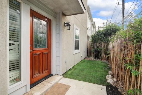 5843 Petty Street A Houston TX 77007