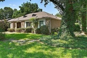9202 Kempwood Drive Houston TX 77080